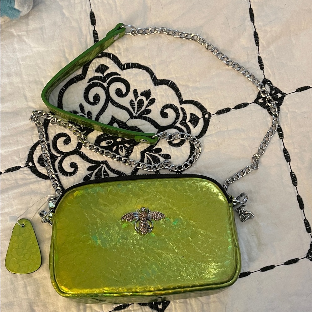 Green Crossbody Bag with Chain Strap